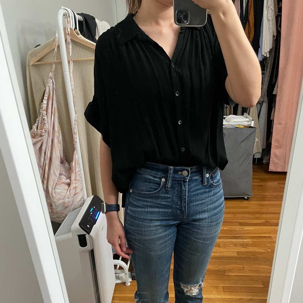 Short sleeve shirt in black